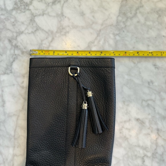 Gucci tall black boots with gold detailing - Picture 9 of 12